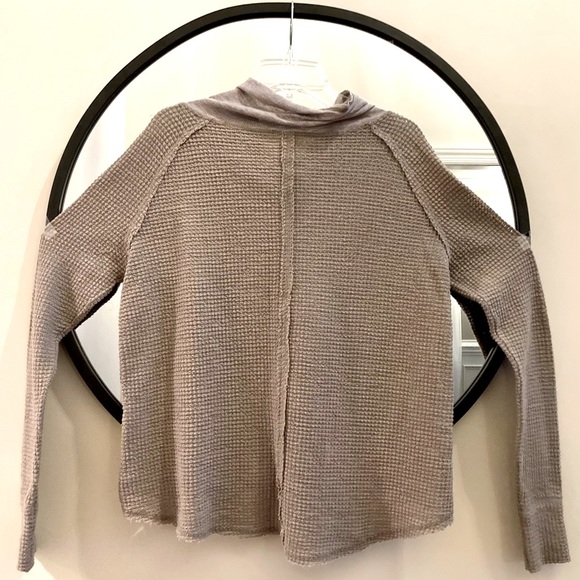 Listicle Waffle-Knit Top - Picture 8 of 10